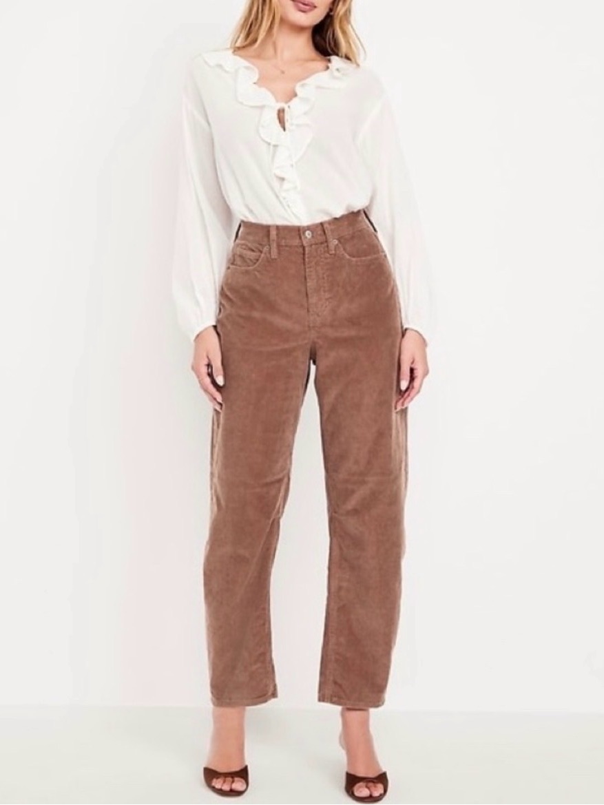 Old Navy Women’s High Rise Barrel Leg Corduroy Ankle Pants, Mauve Size 10